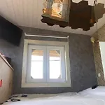 Le *