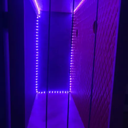 Le Yetişkin Oteli Tronquoy