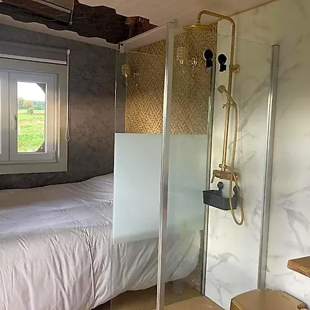 Love hotel Le *